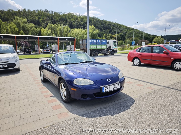 Mazda MX-5 2004