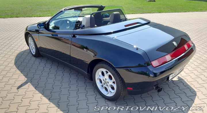 Alfa Romeo Spider 1998
