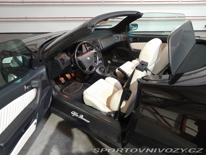 Alfa Romeo Spider 1998