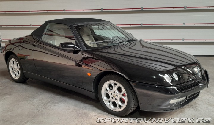 Alfa Romeo Spider 1998
