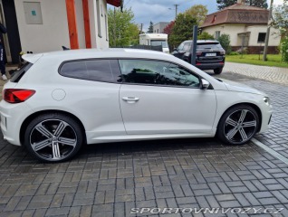 Volkswagen Scirocco R 2.0TSI 206kW 2015