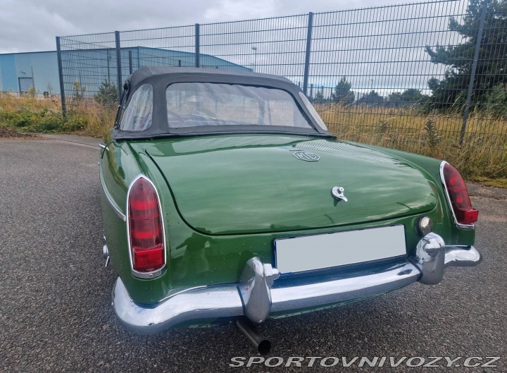 MG Ostatní modely MGB 1.8 Roadster 1976