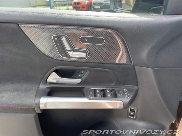 Mercedes-Benz Ostatní modely GLB 2,0 200d 4M AMG*Panorama 2021