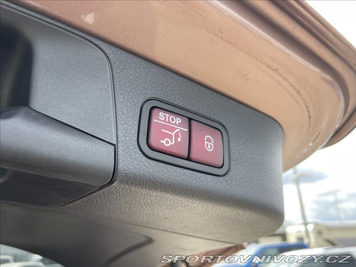 Mercedes-Benz Ostatní modely GLB 2,0 200d 4M AMG*Panorama 2021