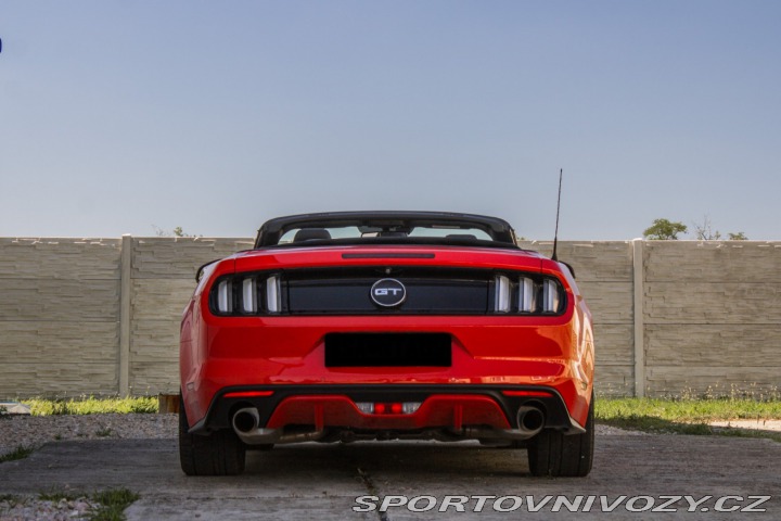 Ford Mustang 5.0 Ti-VCT V8 GT A/T 2016
