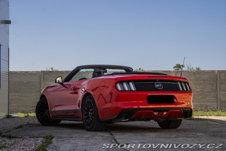 Ford Mustang 5.0 Ti-VCT V8 GT A/T 2016