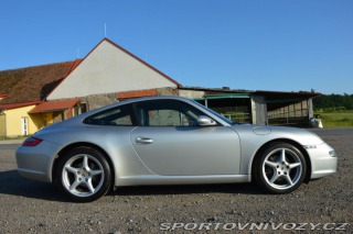 Porsche 911 Carrera 2005