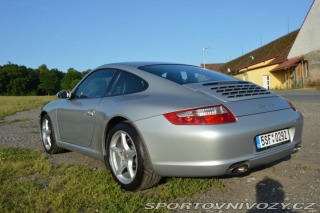 Porsche 911 Carrera 2005