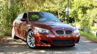 BMW M5 E60 5.0L V10 507HP 2008