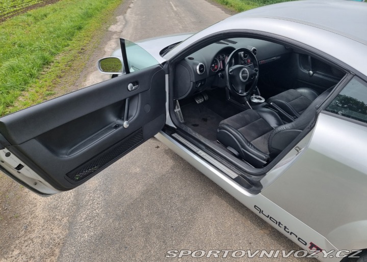 Audi TT 8N 2003