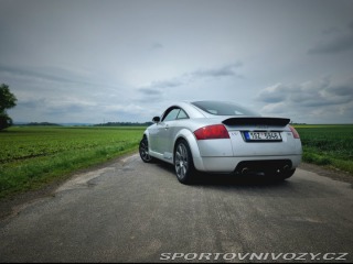 Audi TT 8N 2003