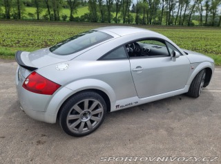 Audi TT 8N 2003