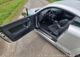 Audi TT 8N 2003