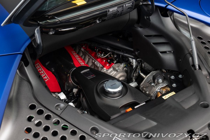 Ferrari SF90 Spider Tailor Made 1800