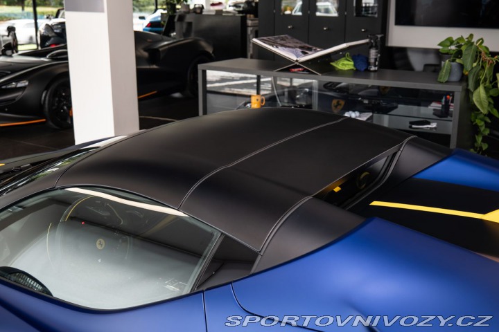 Ferrari SF90 Spider Tailor Made 1800