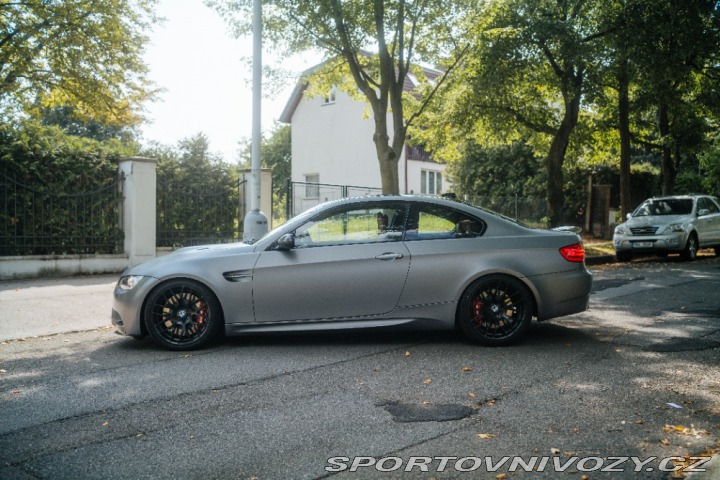 BMW M3 e92,Individual,1.majitel! 2010