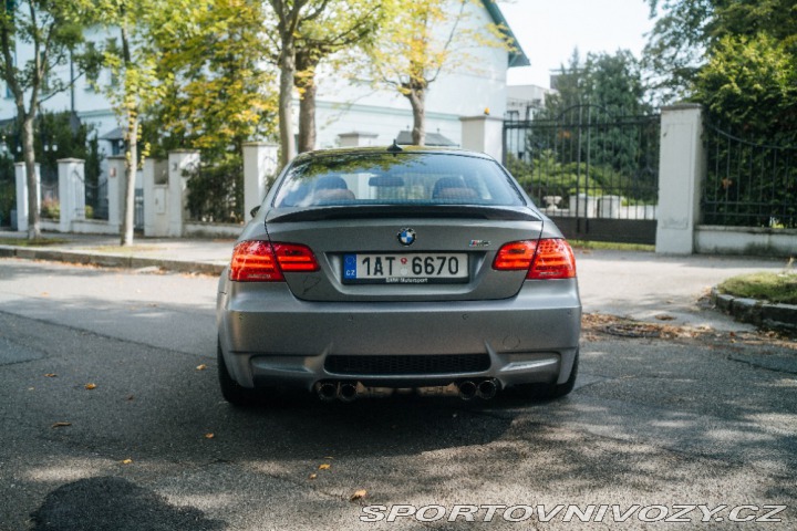BMW M3 e92,Individual,1.majitel! 2010