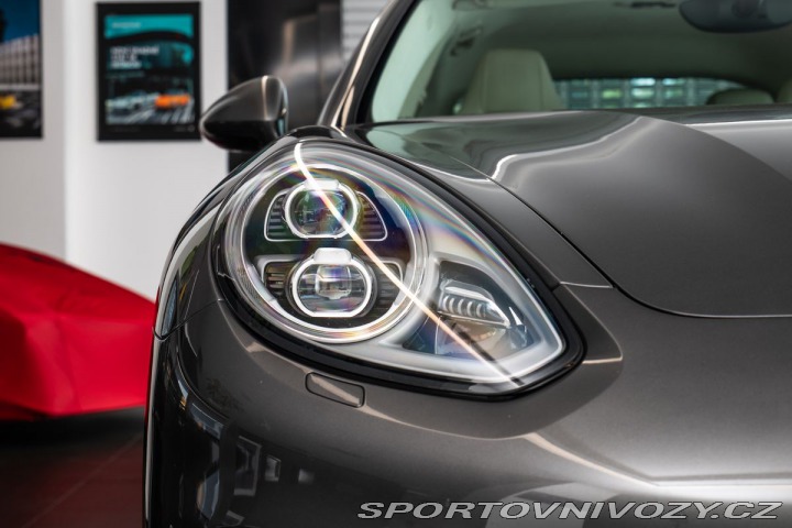 Porsche Panamera Turbo 2016