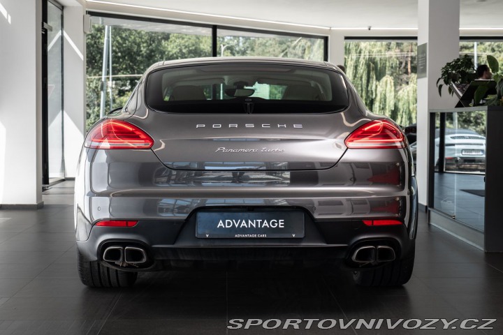 Porsche Panamera Turbo 2016