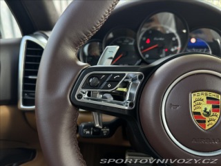 Porsche Cayenne 4.8 Turbo Sport chrono 2011