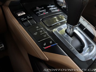 Porsche Cayenne 4.8 Turbo Sport chrono 2011