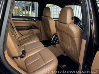 Porsche Cayenne 4.8 Turbo Sport chrono 2011