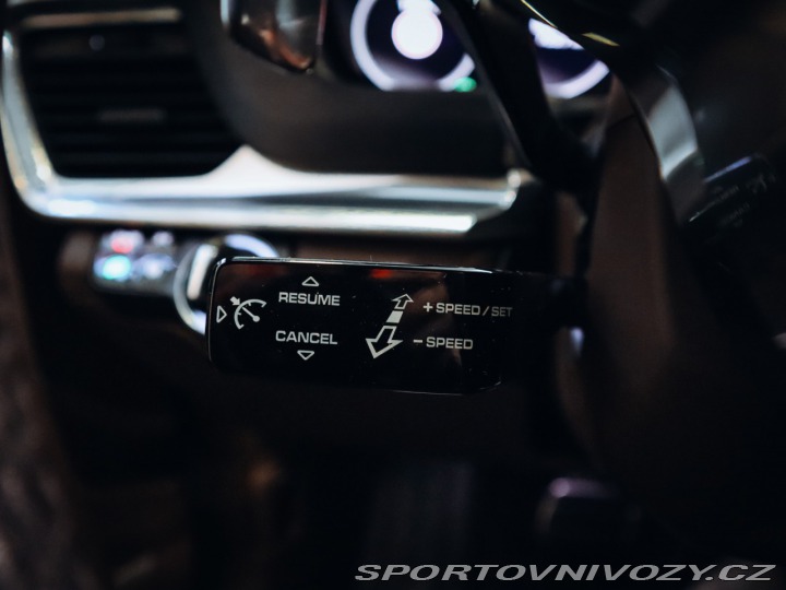 Porsche Panamera GTS Sport Turismo 338 kW 2019