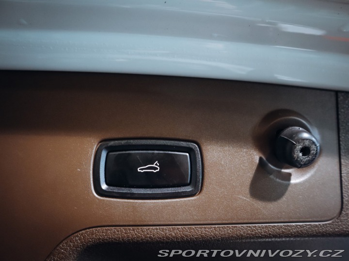 Porsche Panamera GTS Sport Turismo 338 kW 2019