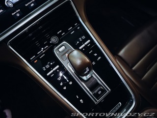 Porsche Panamera GTS Sport Turismo 338 kW 2019