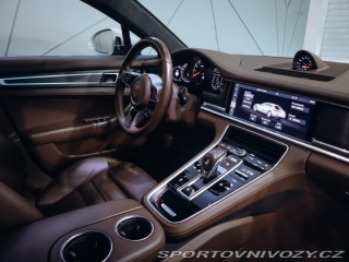 Porsche Panamera GTS Sport Turismo 338 kW 2019