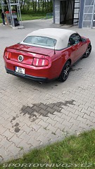 Ford Mustang  2011