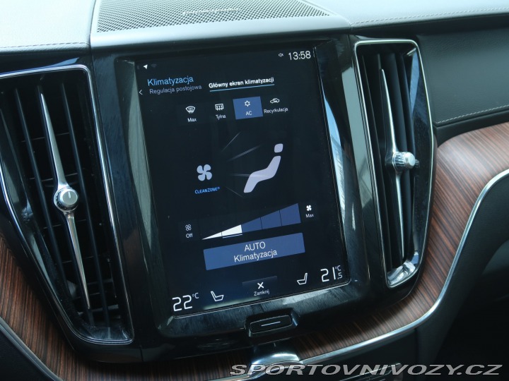Volvo Ostatní modely XC60 Inscription T8 Twin Engin 2020