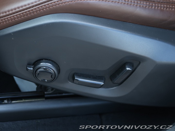 Volvo Ostatní modely XC60 Inscription T8 Twin Engin 2020