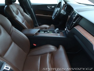 Volvo Ostatní modely XC60 Inscription T8 Twin Engin 2020