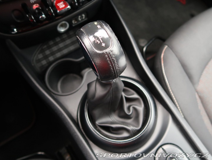 Mini Clubman Cooper D 2015