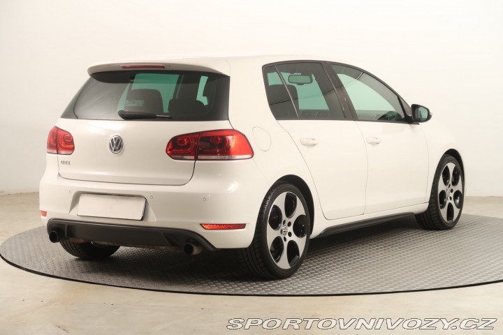 Volkswagen Golf GT 2.0 GTI 2010