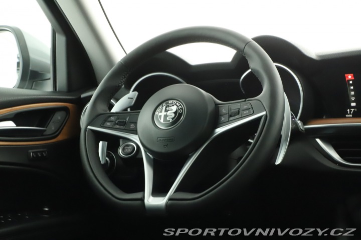 Alfa Romeo Stelvio 2.0 Turbo Q4 2017