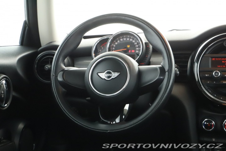 Mini Cooper Cooper D 2016