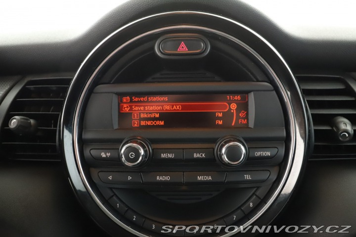 Mini Cooper Cooper D 2016