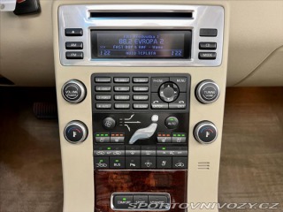 Volvo S80 4,4 V8 232 KW AWD SUMMUM, 2007
