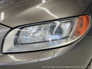 Volvo S80 4,4 V8 232 KW AWD SUMMUM, 2007
