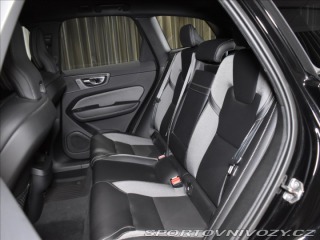 Volvo Ostatní modely XC60 2,0 B6 AWD head up,BLIS,B 2021