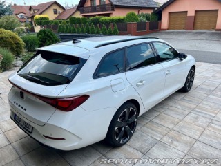 Cupra Leon 1,4   e-hybrid 180 kw 1800