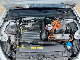 Cupra Leon 1,4   e-hybrid 180 kw 1800