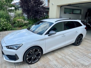Cupra Leon 1,4   e-hybrid 180 kw 1800