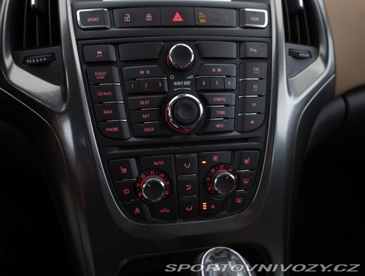 Opel Astra 2.0 CDTI 2012