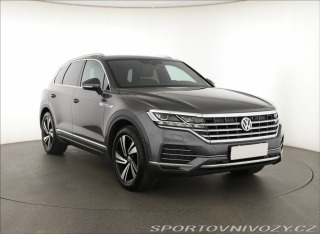 Volkswagen  Touareg R-Line 3.0 TDI