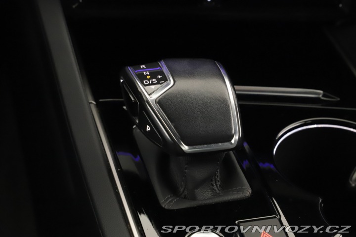 Volkswagen Ostatní modely Touareg R-Line 3.0 TDI 2019