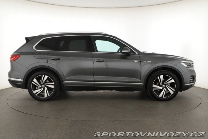 Volkswagen Ostatní modely Touareg R-Line 3.0 TDI 2019