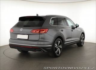 Volkswagen Ostatní modely Touareg R-Line 3.0 TDI 2019